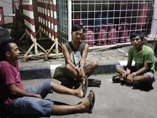 3 Penyelundup Roko Ilegal Asal Madura Ditangkap Bea Cukai Tangerang 2