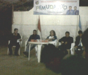 KNPI Kota Tangerang saat Diskusi di Bandung