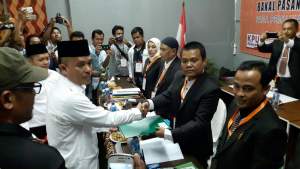 PKS dukung pasangan calon Wali Kota - Wakil Wali Kota Serang Syafrudin-Subadri. 