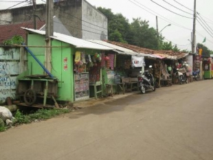 Pdk Aren- Bangli disepanjang Jl raya pondok Kacang Timur