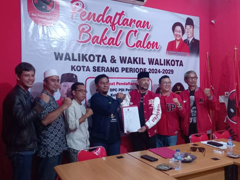 Syamsul Hidayat Ambil Formulir Pendaftaran Balon Walikota ke PDIP Kota Serang: Siapapun Lawannya Kami Hadapi