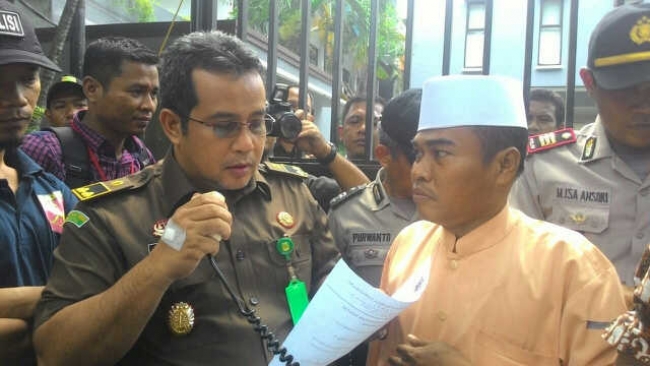 Minta Kasus Honorarium DPRD Diusut Tuntas, Warga Geruduk Kejari Tangerang