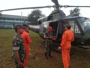 Cuaca Ekstrim, Heli Milik TNI AD Mendarat Darurat Di Kresek
