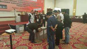 rapat pleno terbuka di KPU Banten