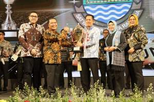 Terbaik Se-Banten, Pemkab Tangerang Raih Juara Umum Pengelolaan Keuangan