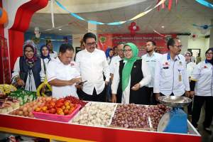 Jelang Ramadhan, DKP Launching Toko Tani Indonesia