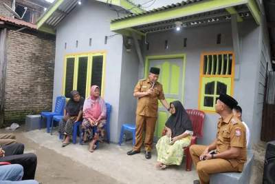 Ibu Asnah Terima Kunci Rumah, Program Bedah Rumah Dari Walikota Tanjungbalai