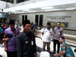 PJ Bupati Tangerang Sidak Dinas Perizinan dan Dinas Catatan Sipil 