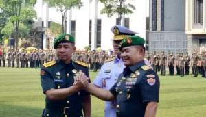 Serah terima jabatan KSAD Jenderal Agus Subiyanto di Mabesad, Jakarta Pusat, Jumat (27/10/2023).
