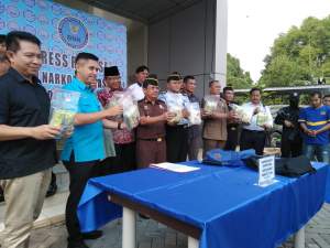 Hendak Mengirim Ke Lampung, BNNP Banten Tangkap Kurir Sabu Seberat 10 Kg