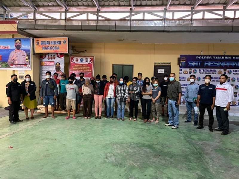 Polres Tanjung Balai Berhasil Amankan 20 orang Calon PMI Ilegal ke Malaysia