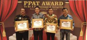 Camat Jayanti Raih Penghargaan Awards Dari Mentri Agraria