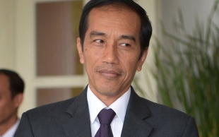 Jokowi Ditantang Mengakhiri Intervensi Asing