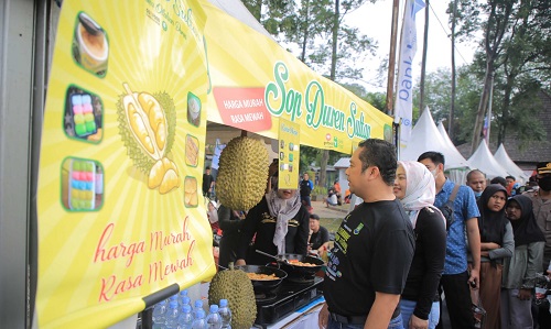 Bantu Masyarakat Akibat Penyesuaian Harga BBM Pemerintah Kota Tangerang gelar bazar di 13 Kecamatan 3