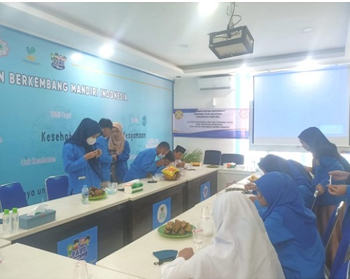 Kreasi Bersama Anak Anak Yayasan Di Masa Adaptasi Kebiasaan Baru 2