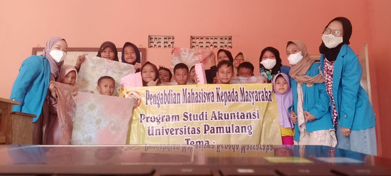 Mengembangkan Kreatifitas Anak Anak melalui Kain Jumputan 2