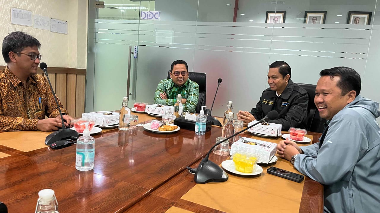 Optimalisasi Sejumlah Halte BRT PT. Transjakarta Tawarkan Peningkatan Layanan Transportasi Di Kota Tangeran