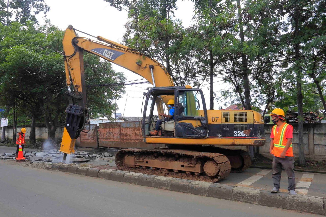 Pemkot TangerangTerus Sediakan Infrastruktur Jalan yang Baik 2