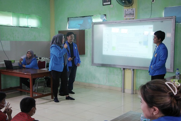 Pengaruh Game Online Terhadap Prestasi Belajar Pada Siswa SMP Islamiyah Serua 4