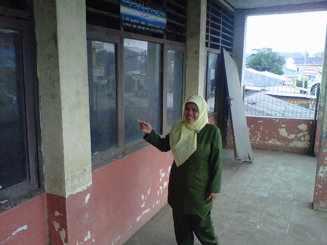 DPRD KOTA SERANG JANJI SURATI DPRD PROVINSI PERIHAL RELOKASI SDN CIJAWA KOTA SERANG8