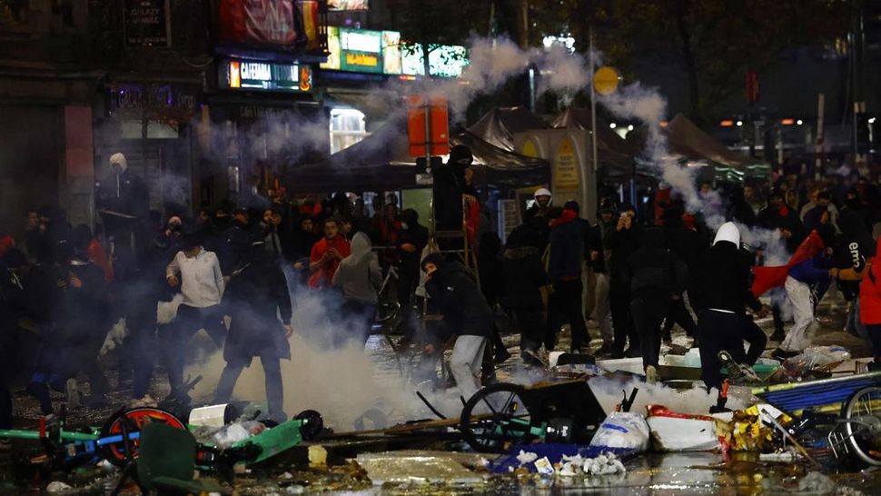 Suporter Rusuh di Brussels usai Timnas Belgia Kalah Atas Maroko 1