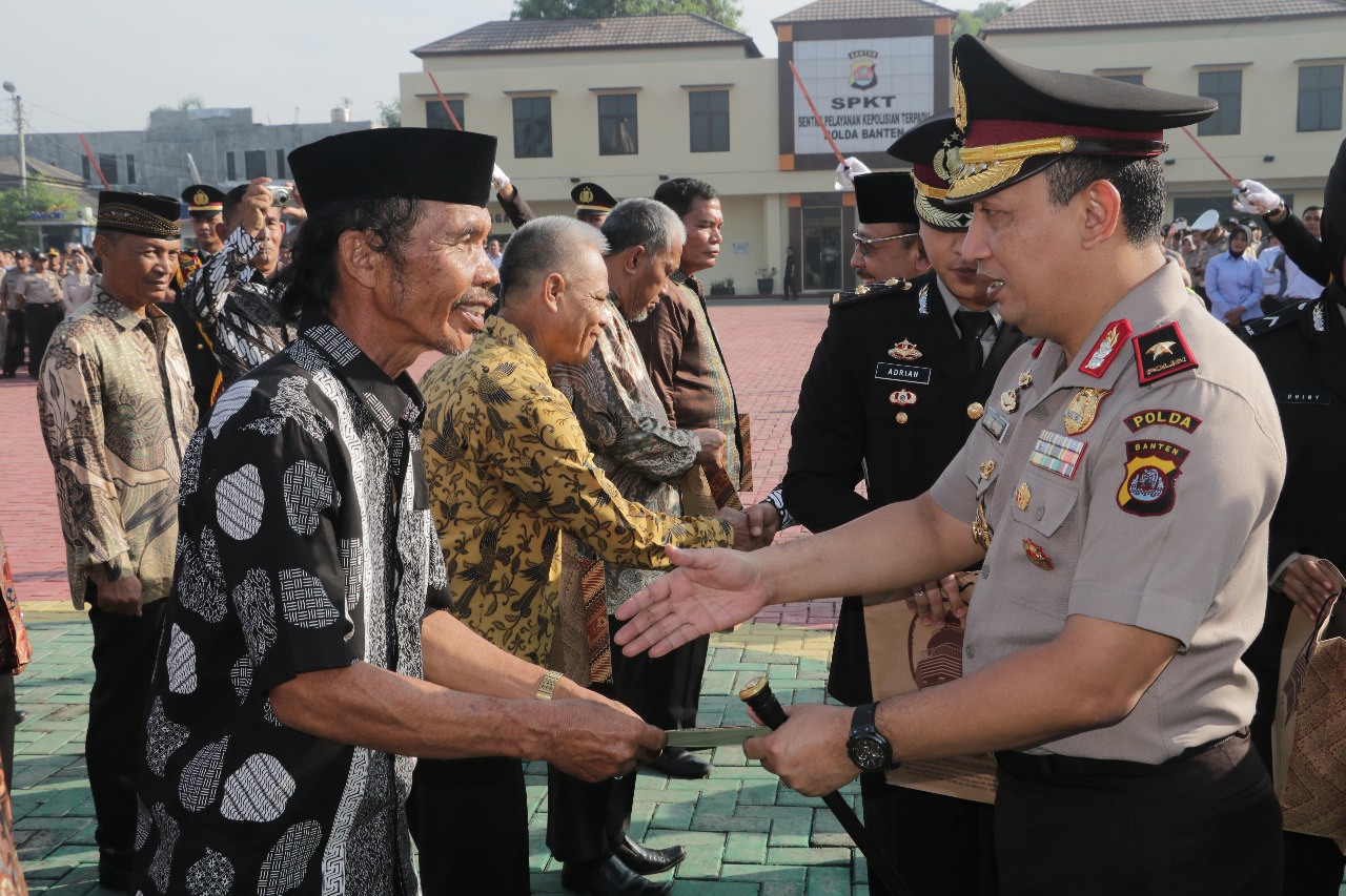 PEDANG PORA 3