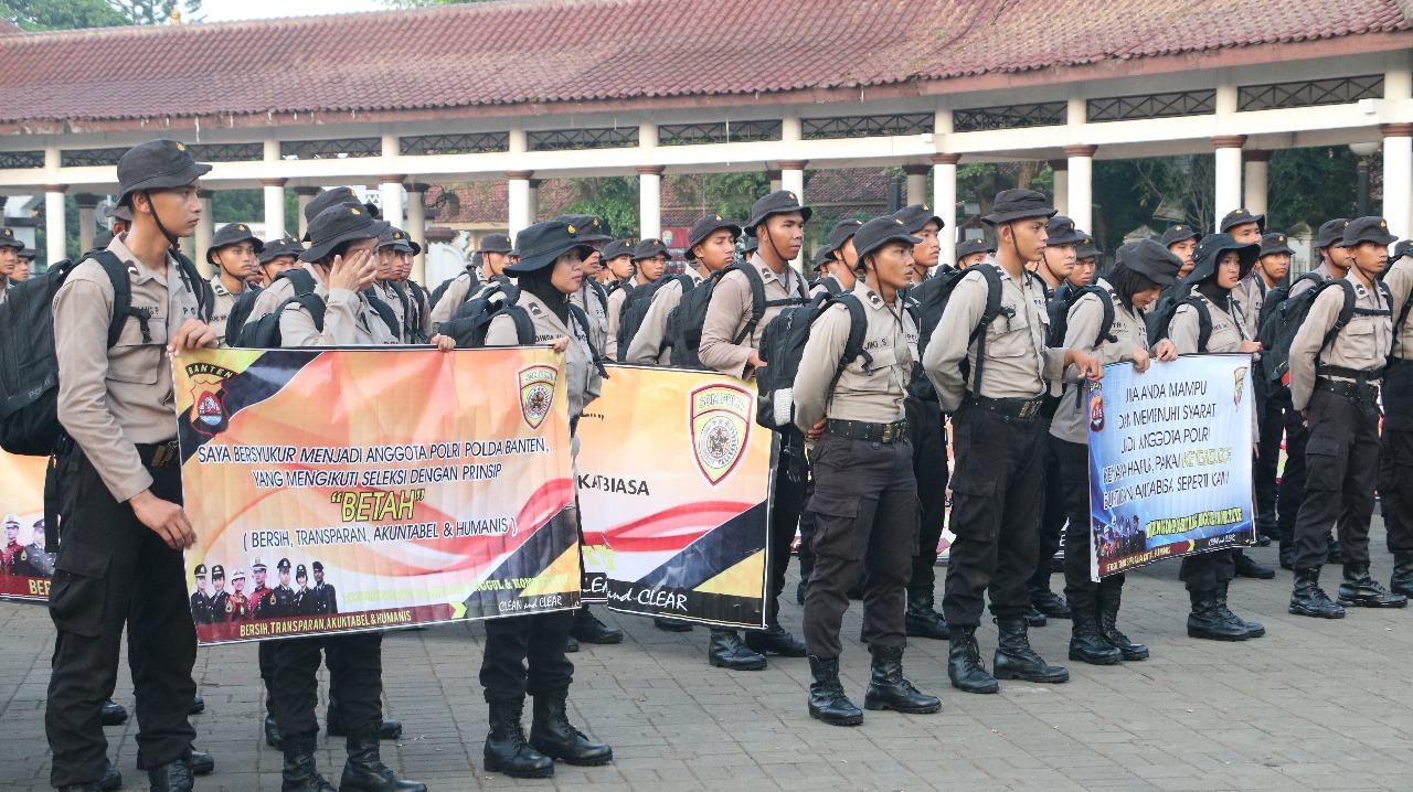 PEDANG PORA 4