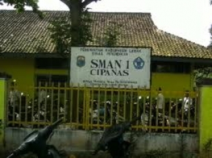 SMA NEGERI 1 CIPANAS DI BOBOL MALING