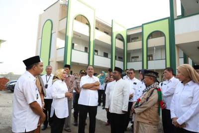 Menpar: Kami Siap Wujudkan Wisata Religi Syech Nawawi Albantani