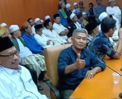 Warga Jayanti Tolak Rumah Ibadah di Taman Cikande