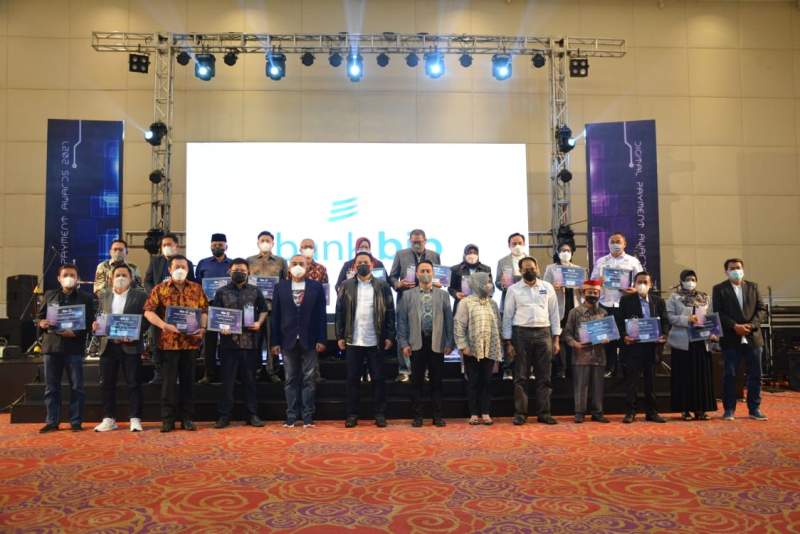 Zaki Beri Penghargaan&nbsp;Digital Payment Awards Ke 17 OPD dan Mitra