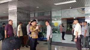 Menteri Pertanian Syahrul Yasin Limpo, saat tiba di Gedung Kementerian Pertanian, Jakarta, Kamis (5/10/2023) pagi.