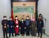 Ketua PN Sei Rampah, Rio Barten Pasaribu TH, SH, MH foto bersama dengan Panitera Pengganti, Emily dan para hakim PN Sei Rampah.