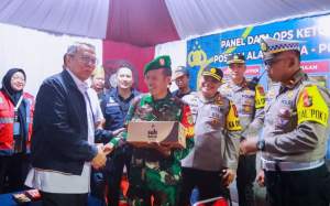 Pastikan Idul Fitri Aman, Benyamin Tinjau Pos Pantau Lebaran