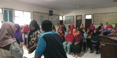 Ratusan Warga Jawilan Mendapatkan KKS