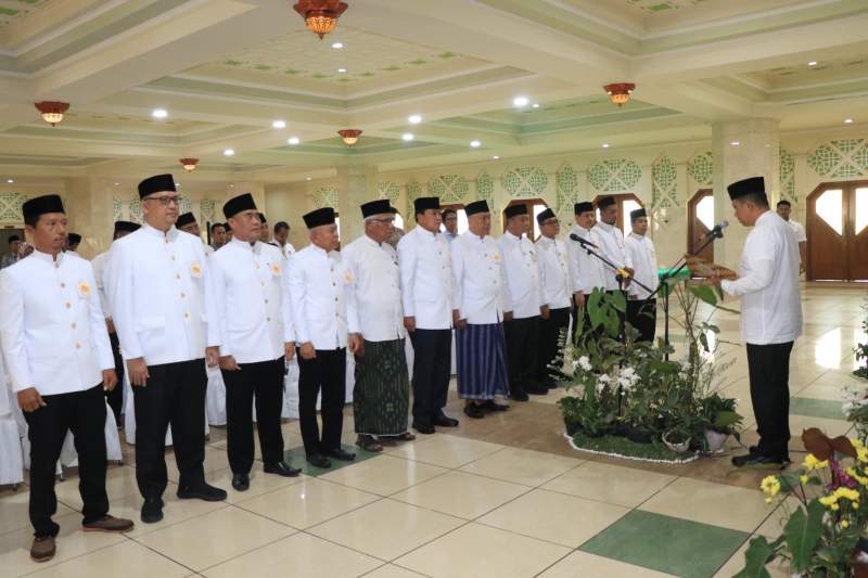 Pengurus DKM Masjid Agung Al Amjad Periode 2023-2026 Dilantik