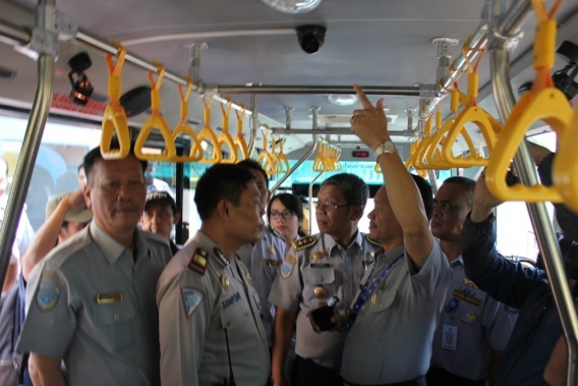 Uji Coba Transjabodetabek 10 Unit Disiapkan