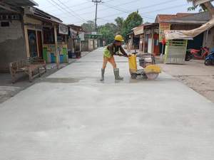 Perbaikan Jalan di Jambe dan Sukamulya Rampung