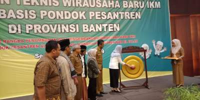 Dirjen IKM Kemenperin Ciptakan Wirausaha di Kalangan Ponpes
