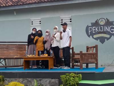 Terinspirasi Komunitas Carenang Ringan Tangan, Wida Ampiany : Kita Akan Kembangkan di Kecamatan Taktakan