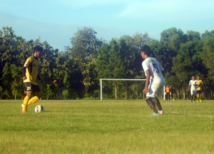 Laga Uji Coba antara Perserang melawan Porprov Kabupaten Serang yang diakhiri dengan skor imbang 3-3