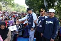 Sambut Hari Korpri Ribuan ASN Kabupaten Tangerang Ikuti Jalan Santai