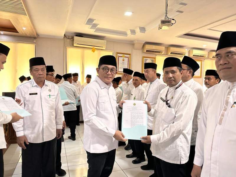 Kepala Kemenag Kab Tangerang Lantik 29 Pengurus BKM Tingkat Kecamatan