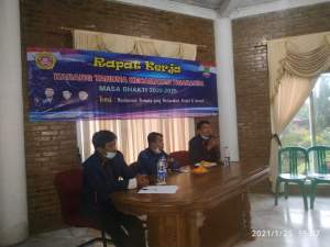 Baru Dilantik, Endang Lasun Boyong Anak Buahnya Raker di Puncak Bogor