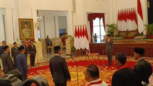 Pelantikan menteri, wakil menteri dan anggota Wantimpres oleh Presiden Jokowi di Istana Kepresidenan, Jakarta, Senin (17/7/2023).
