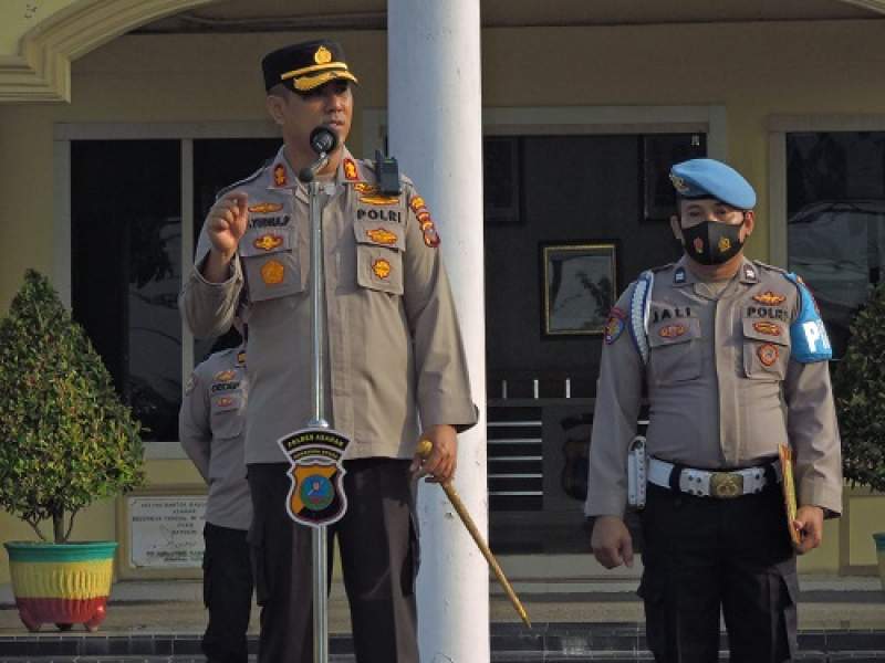 Kapolres Asahan Beri Penghargaan Kepada 14 Personil Berprestasi