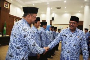 Plt. Gub. Hadiri Pengukuhan Pengurus Korpri Banten Di Pendopo KP3B