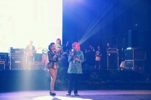 Duet Airin Bareng Rosa, Memukai Penonton di Acara Malam Inagurasi HUT Tangsel Ke-6