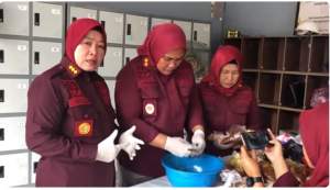 Nekat, Pengunjung Selundupkan Bungkusan Diduga Sabu ke Lapas Perempuan Tangerang, Modus Paket Makanan
