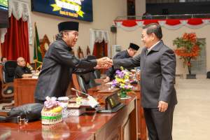 Terima Hasil Reses DPRD, Pj Gubernur Banten Al Muktabar : Kita Akan Bahas Bersama